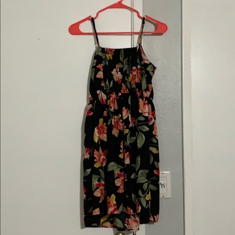 Black and floral mini dress - Picture 2 of 2